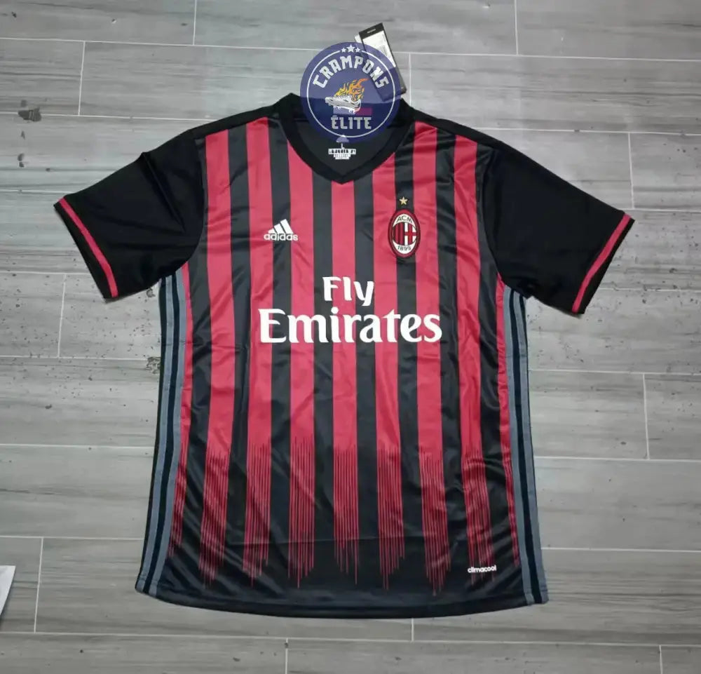 Image of AC Milan 2016/17 Domicile
